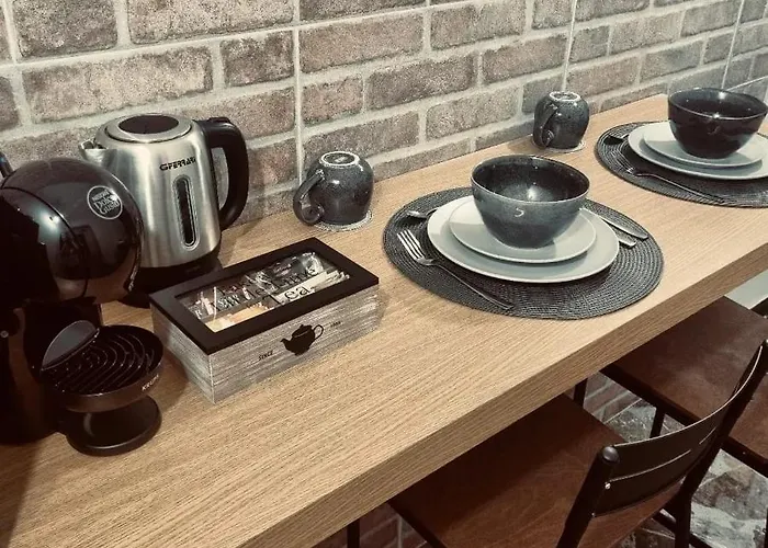 לינה וארוחת בוקר The Loft 27 בארי